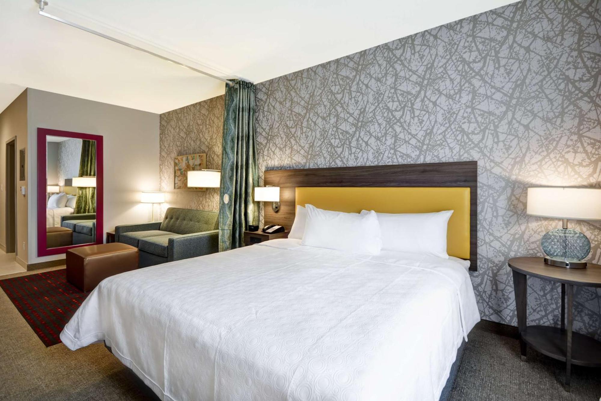 2 By Hilton Allen Hotel Fairview